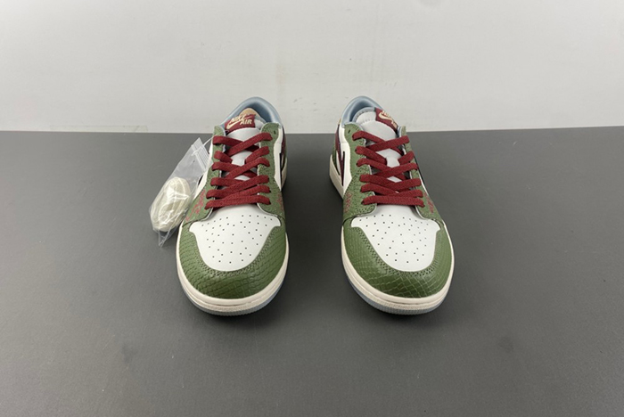 Air Jordan 1 Retro Low OG