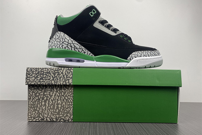 Air Jordan 3 “Pine Green” CT8532-030