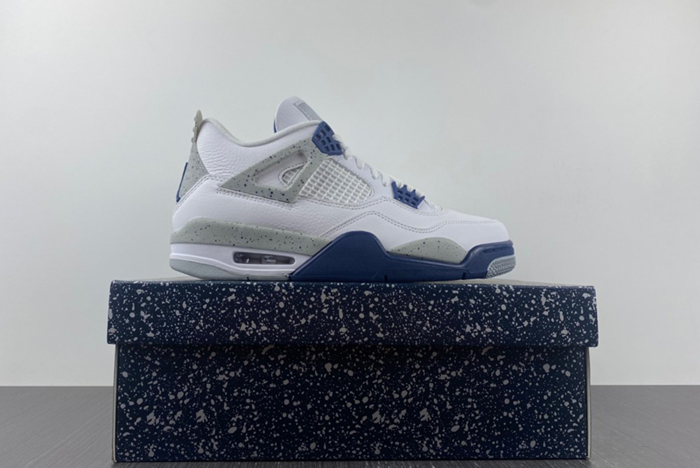 Air Jordan 4 Retro Midnight Navy DH6927-140
