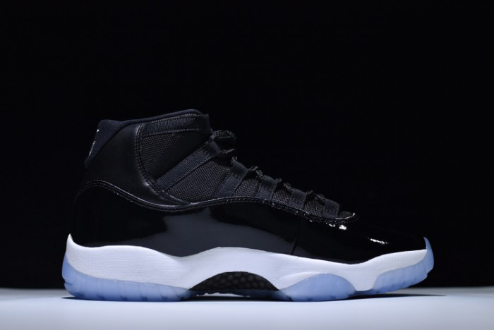AIR JORDAN 11 RETRO