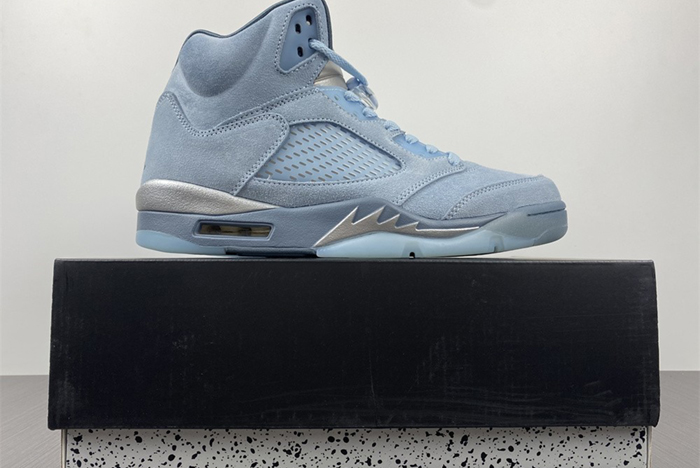 Air Jordan 5 Retro