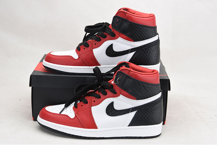 Air Jordan 1 High OG WMNS “Satin Snake” CD0461-601