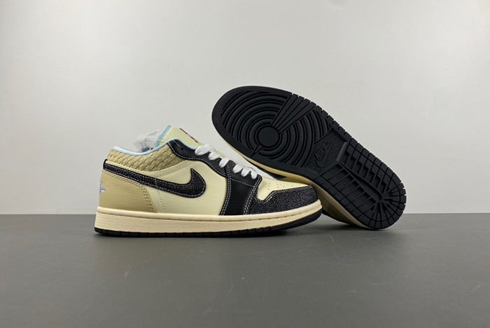 Air Jordan 1 Low HQ3437-101