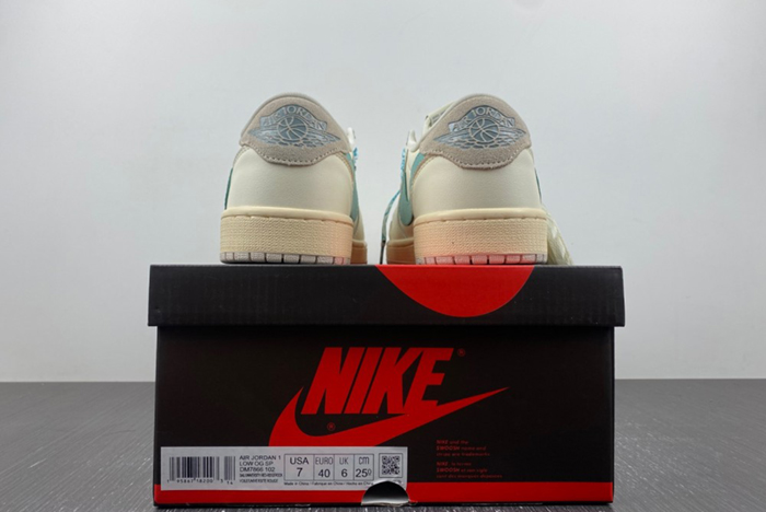 Travis Scott x Air Jordan 1 Low DM7866 102