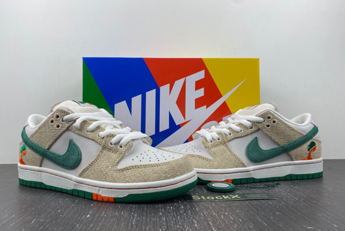 Jarritos x Nike SB Dunk Low FD0860-001