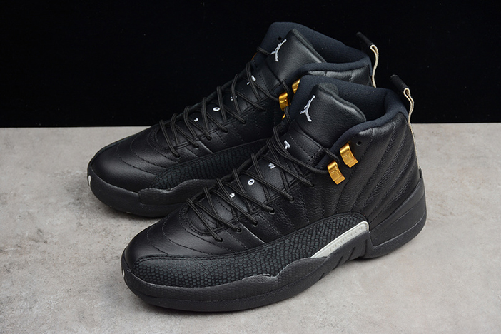 AIR JORDAN 12
