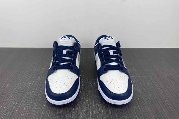 Nike Dunk Low “Midnight Navy”   FD9749-400