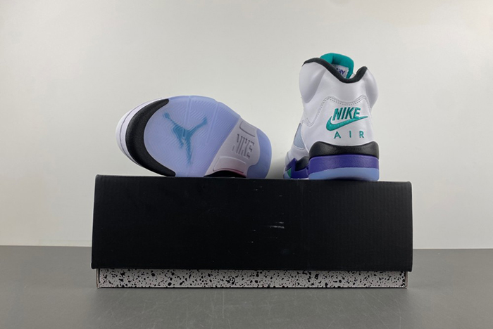 Air Jordan 5 OG HQ7978-100