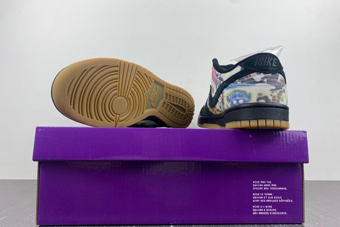 Dunk SB Supreme × Nike Dunk Low “Rammellzee” FD8778-001