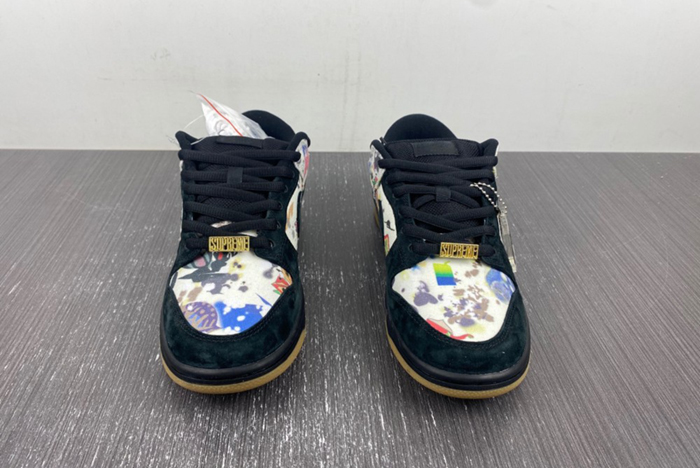 Dunk SB Supreme × Nike Dunk Low “Rammellzee” FD8778-001