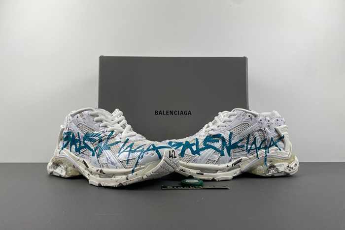 BALENCIAGA -Runner 772774 W3RNY 0133