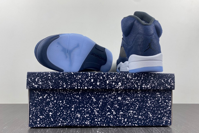 Air Jordan 5 “Midnight Navy” FD6812-400