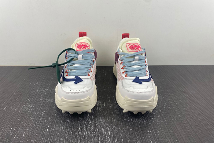 Off-White c/o