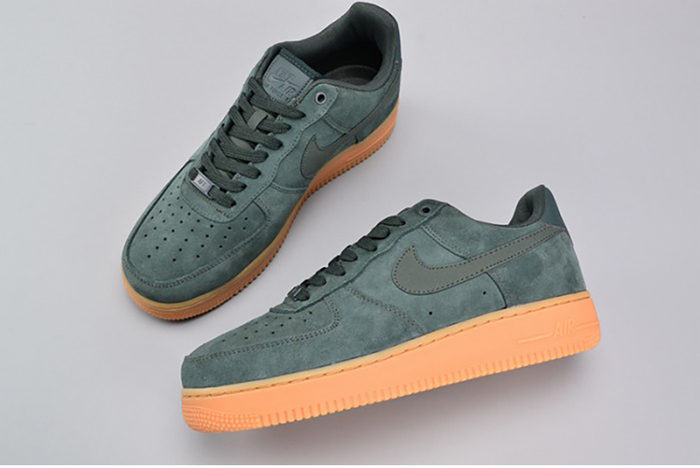 Nike Air Force 1 ´07 LV8 Suede Outdoor Green Brand MENS AA1117-300