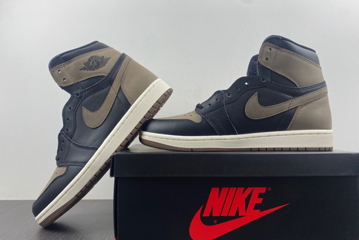 Air Jordan 1 High OG “Palomino” Travis Scott DZ5485-020