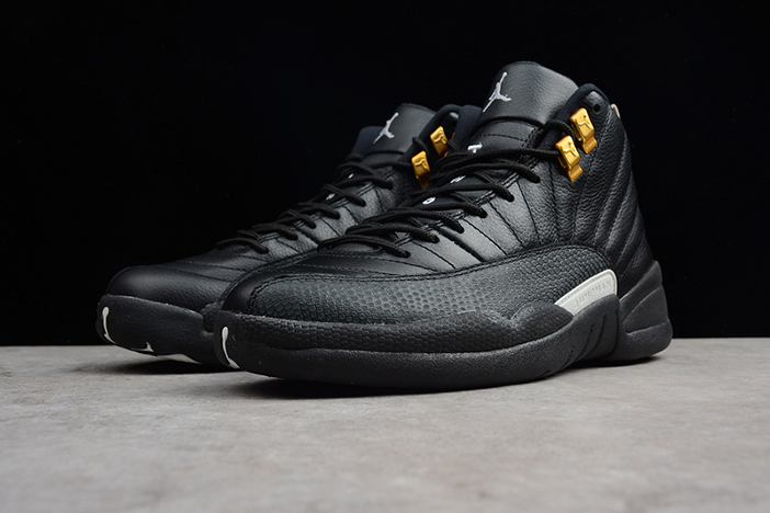 AIR JORDAN 12