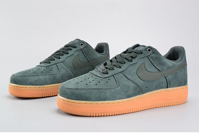 Nike Air Force 1 ´07 LV8 Suede Outdoor Green Brand MENS AA1117-300