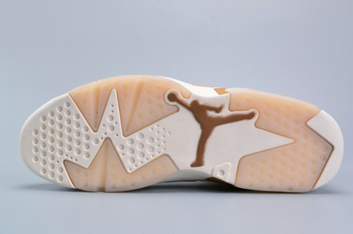 AIR JORDAN 6 RETRO