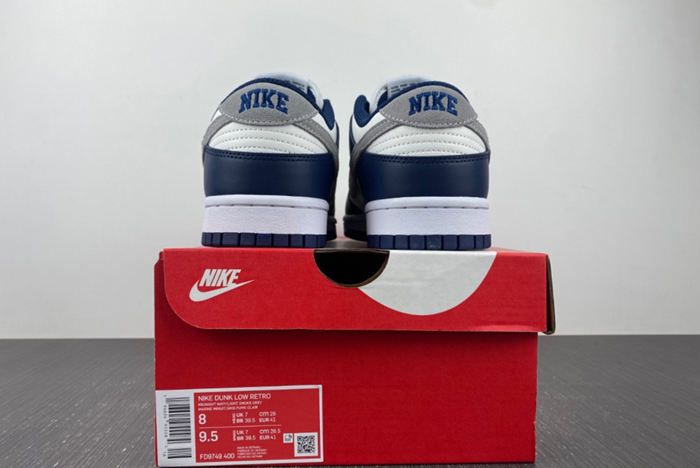 Nike Dunk Low “Midnight Navy”   FD9749-400