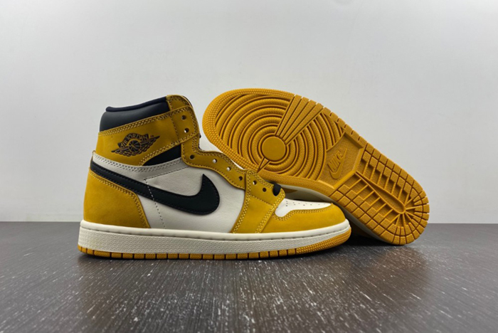 Air Jordan 1 High OG “Yellow Ochre” DZ5485 701