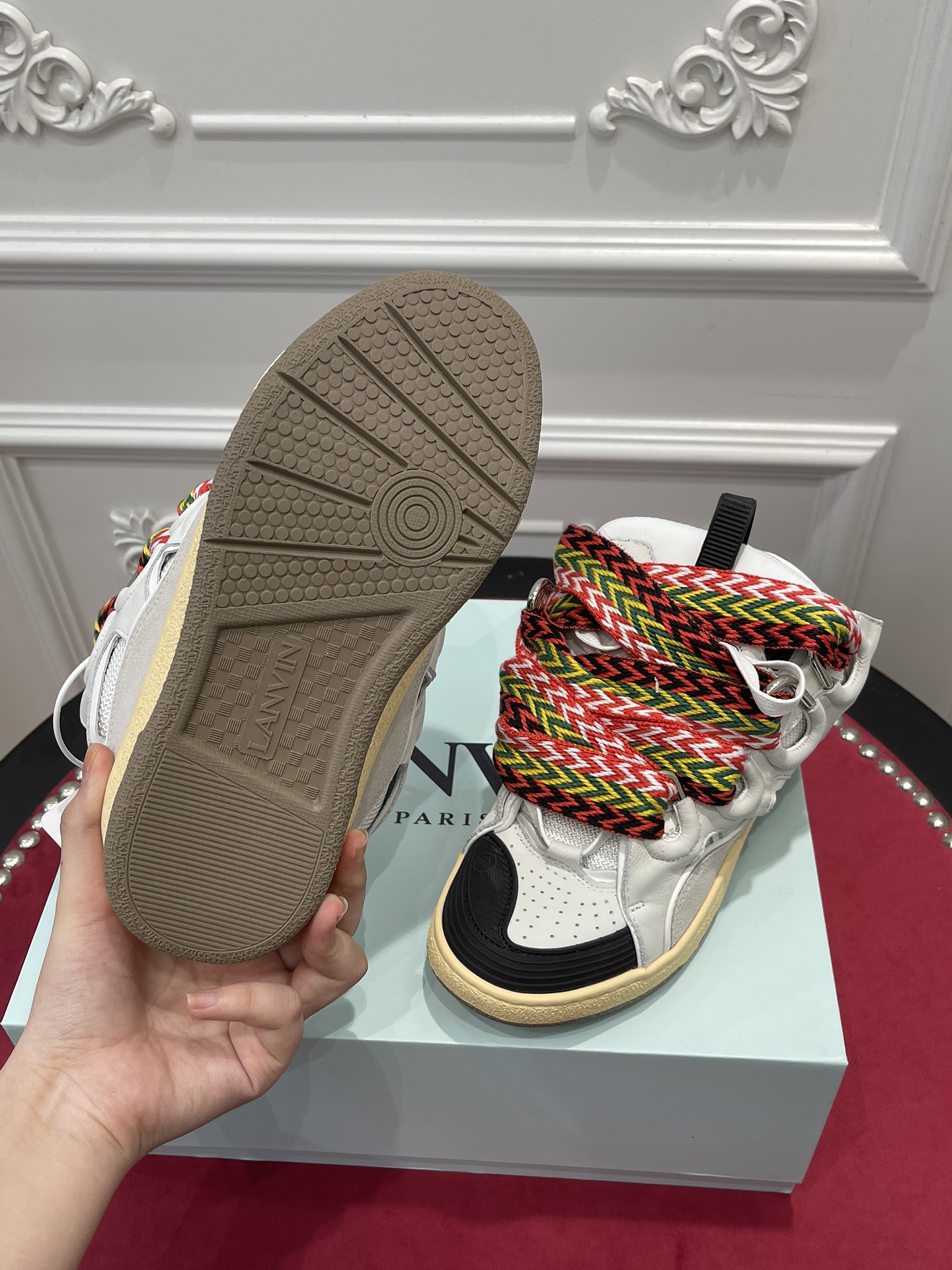 LA*N Sneaker
