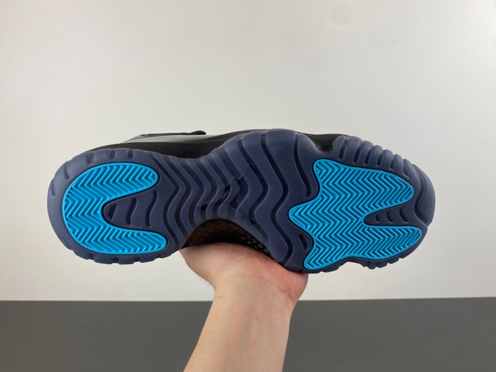 Air Jordan 11 “Gamma” 2025 CT8012-047