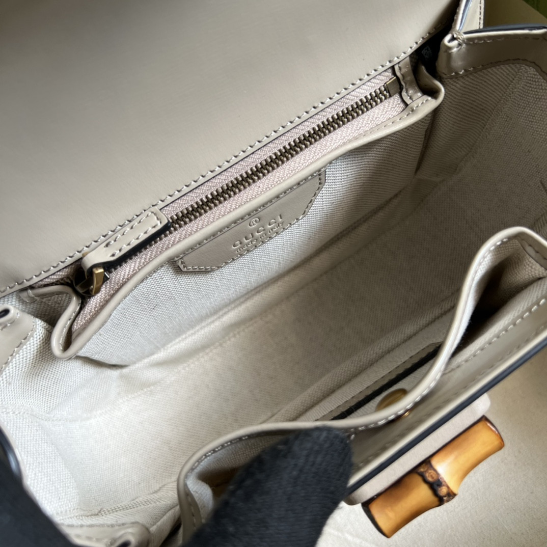 G*u*i bamboo 1947 bag