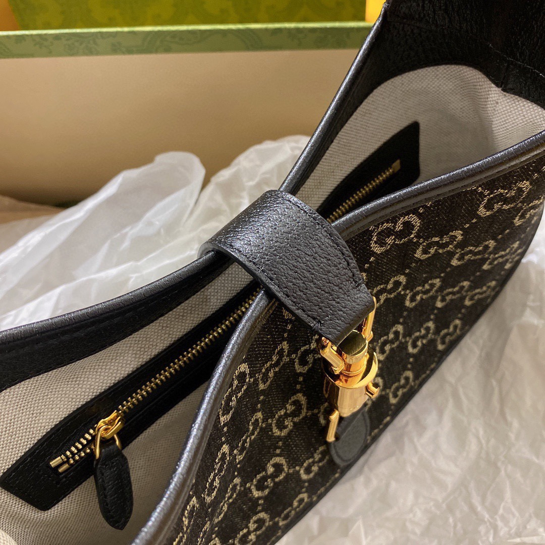 G*u*i jackie 1961 bag
