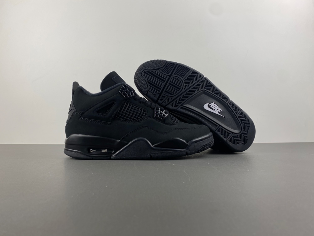Air Jordan 4 “Black Cat” 2025 FV5029-010