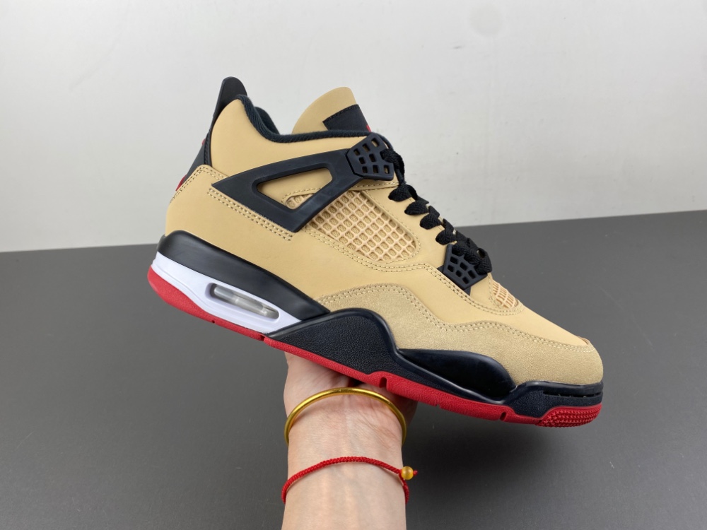 Air Jordan 4 Retro
