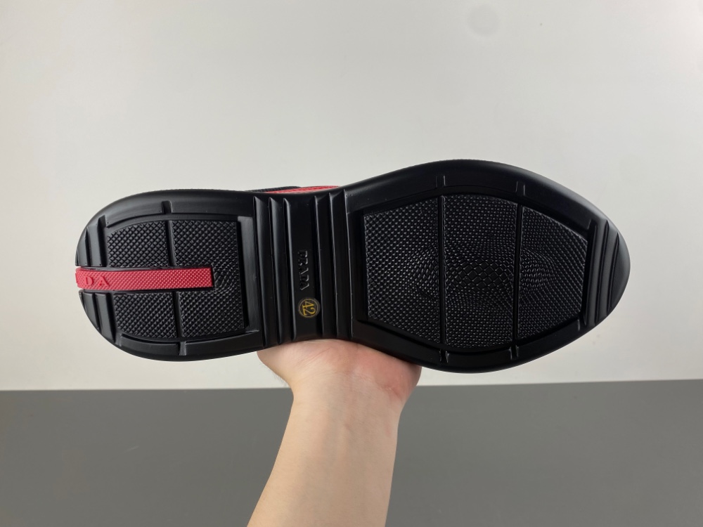 Prada America x2