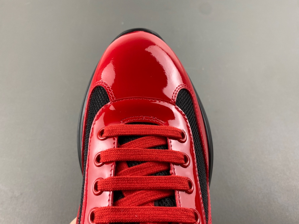 Prada America x2