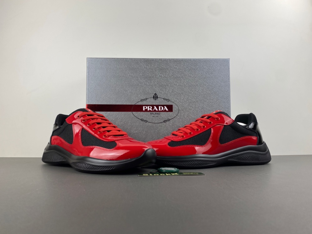 Prada America x2