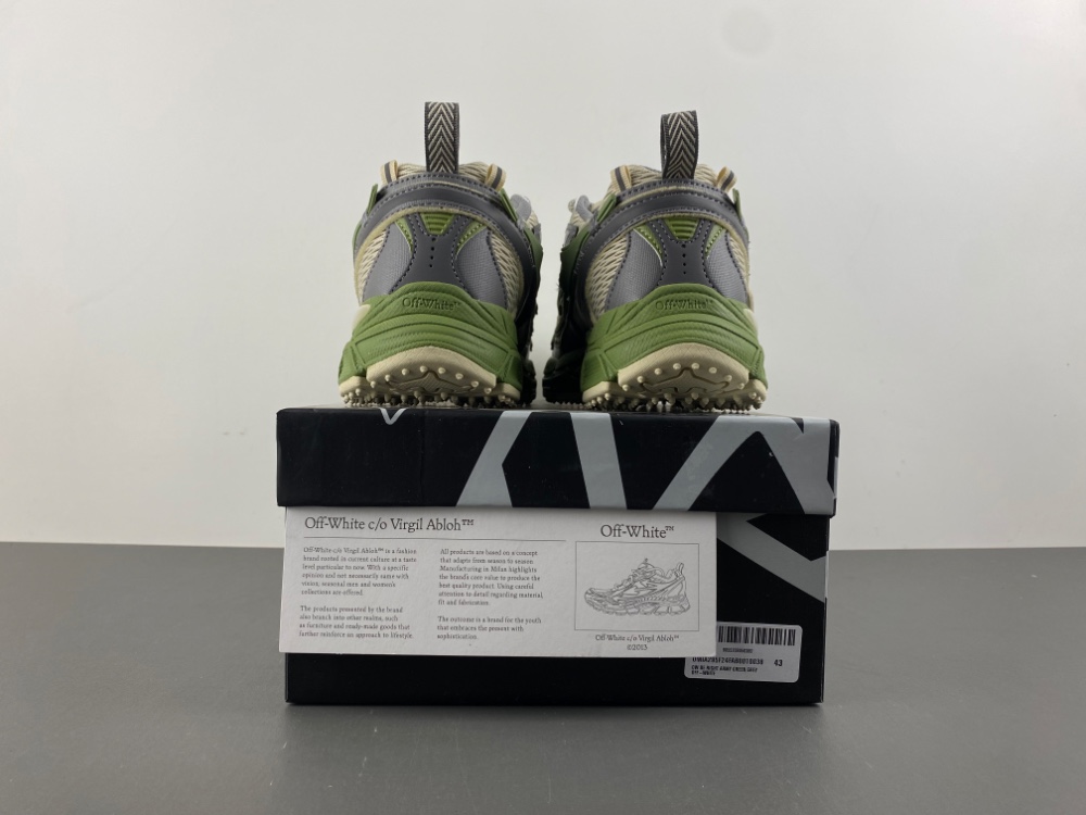Off White 24