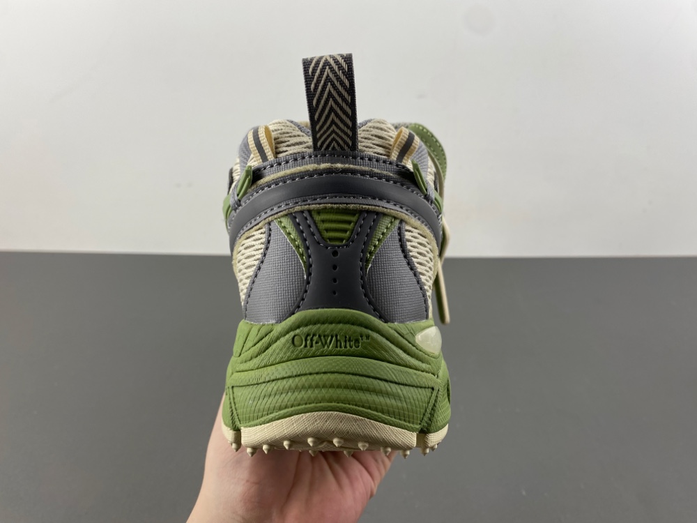 Off White 24