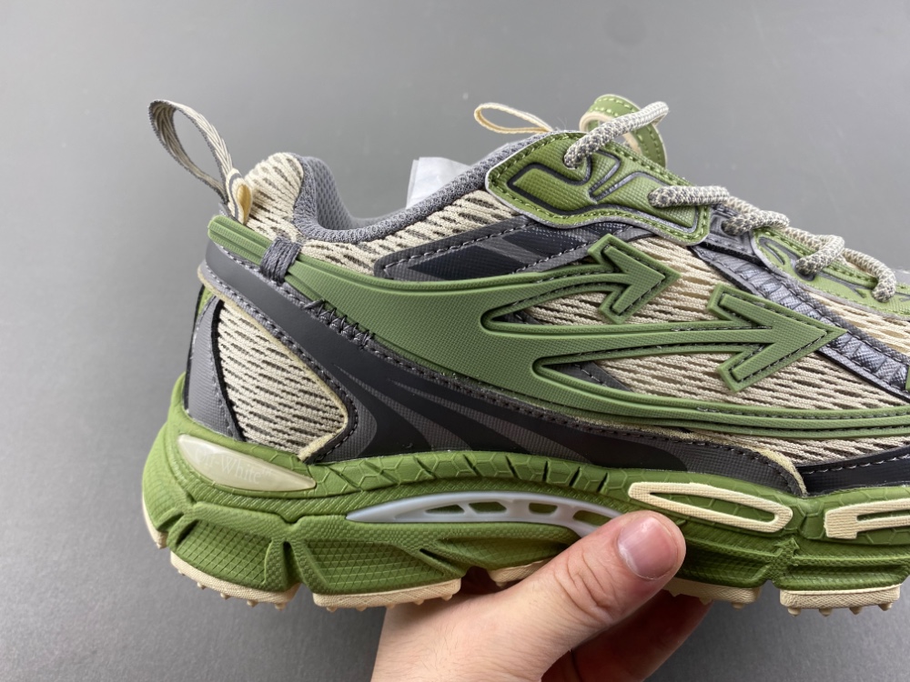 Off White 24