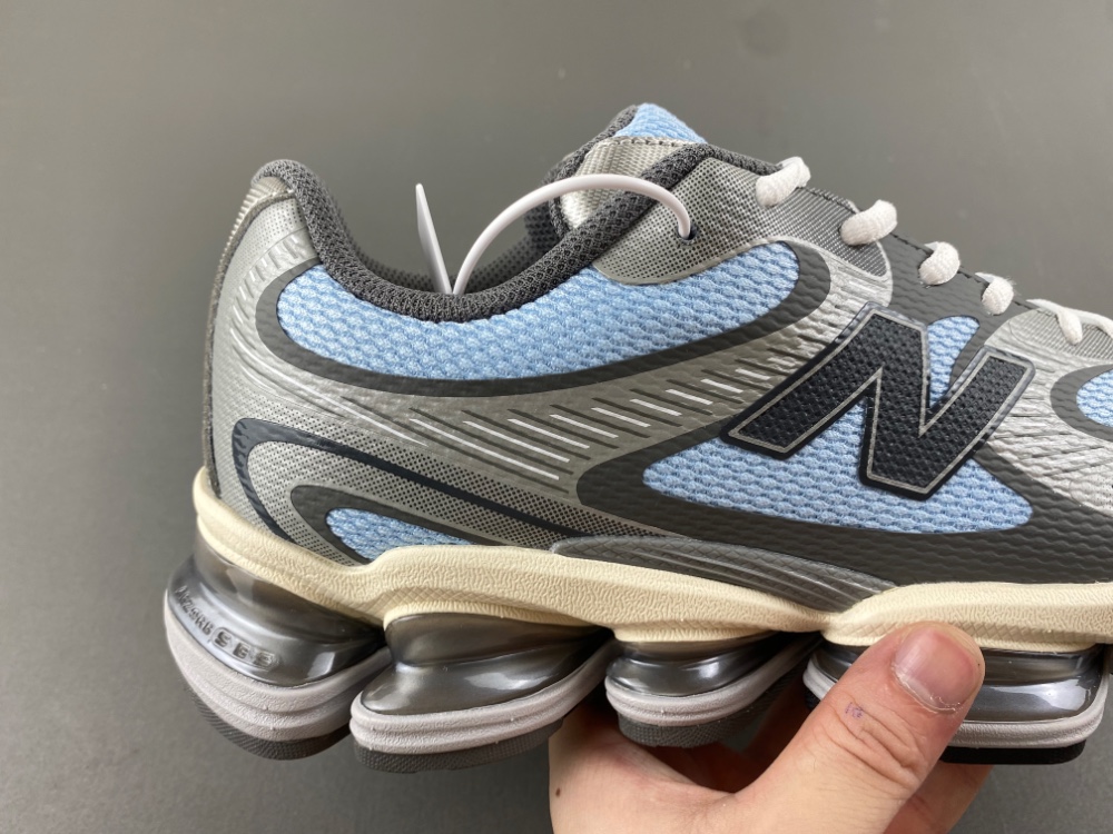 ew Balance ABZORB 2000 “Baby Blue” U2000BA